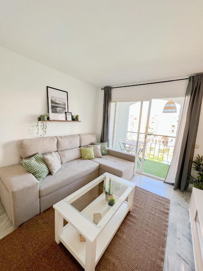 טורמולינוס Cozy Apartment With Pool מראה חיצוני תמונה